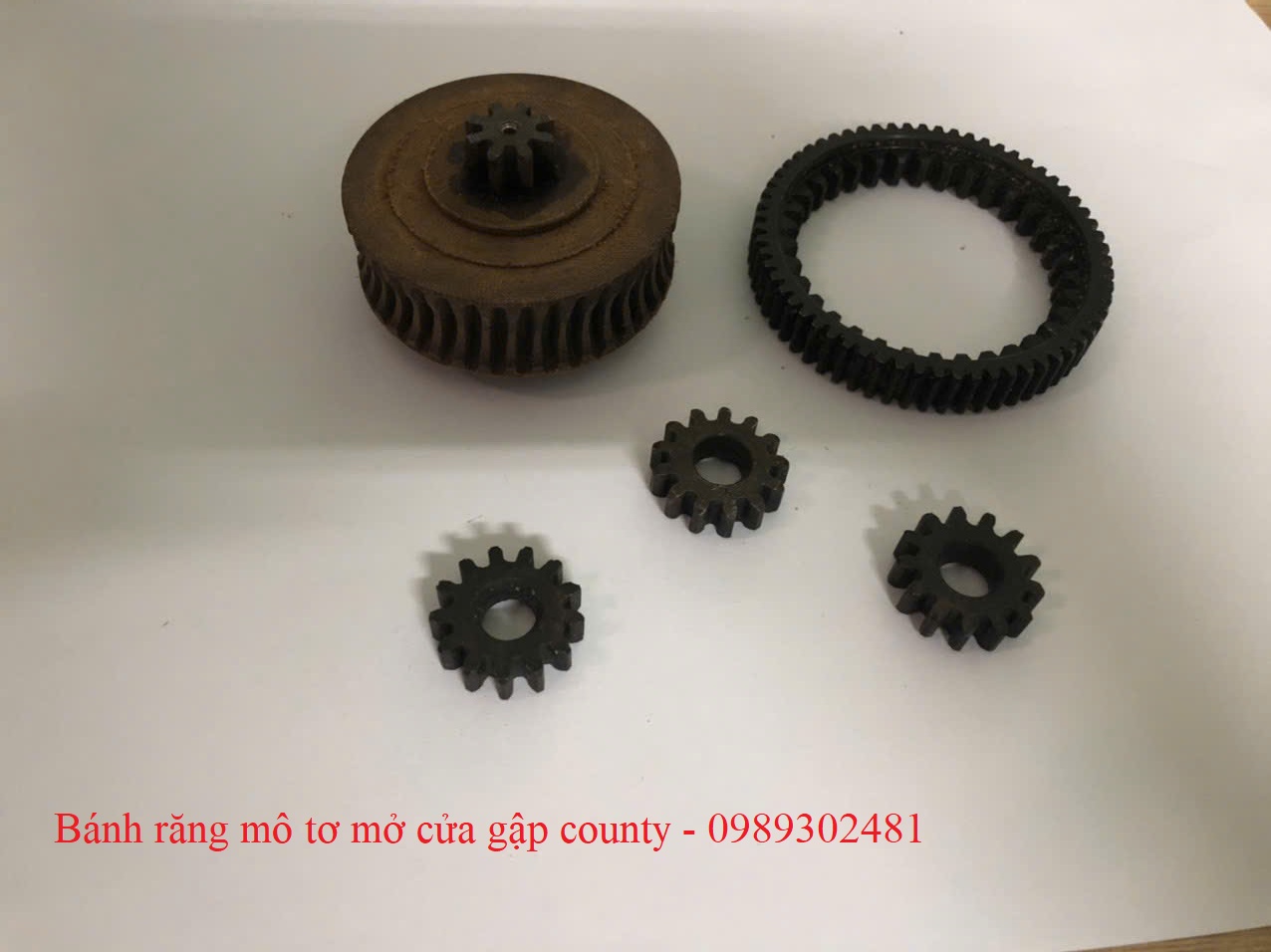 Bánh răng mô tơ mở cửa gập county